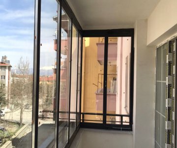 isparta-cam-balkon